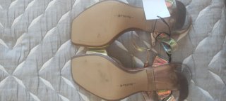 Sandalias Zara Talla 40 Doradas