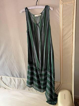 Vestido lila volantes talla única