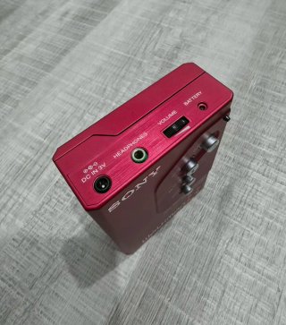 Sony Walkman WM-DD10 Rojo