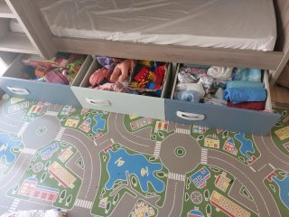 Cama litera infantil con cajones