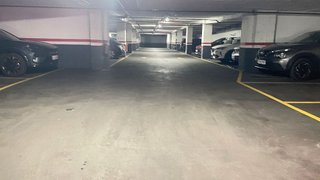 Garaje en venta en Les Corts en Barcelona