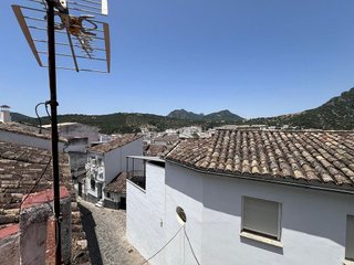 Chalet en venta en Ubrique