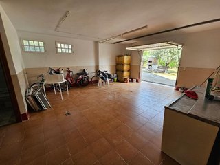 Chalet en venta en Monserrat
