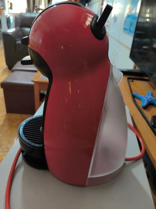 Macchina da caffè Dolce Gusto rossa