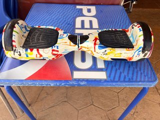 Patinete Eléctrico con Altavoces