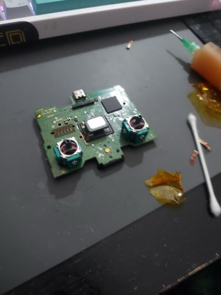 Reparación y mantenimiento PS4, PS5 y Nintendo