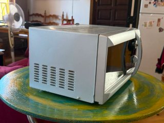 Microondas DeLonghi MW500 Plata