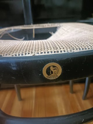2 Sillas Thonet (necesitan reparación)