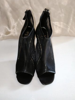 Tacones abiertos malla negro T40