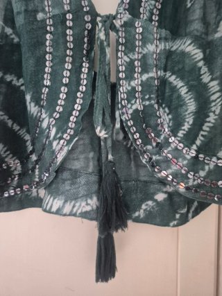 Top Boho Chic Verde con Lentejuelas
