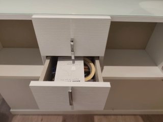 Mueble de madera recibidor blanco