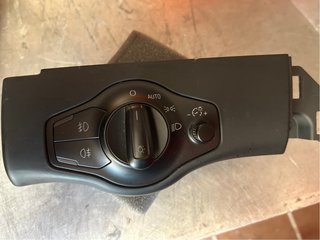 Llave luces Audi A4 B8 2009
