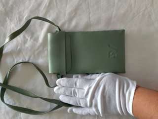 Cartera vintage verde