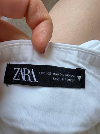 Top Zara Blanco Palabra de Honor