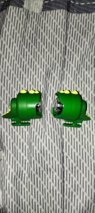 Luces Dinosaurio para Zuecos Crocs (2 Piezas)
