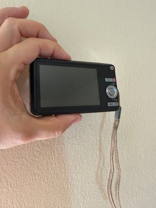 Cámara Casio Exilim EX-Z21 9.1 MP + Funda Morada