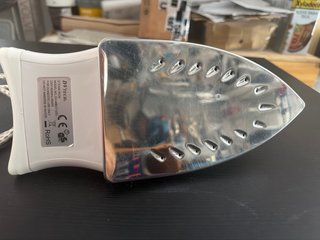 Plancha de vapor DVTECH