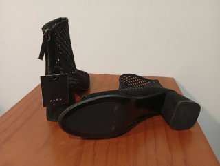 Botines Zara Malla Negro