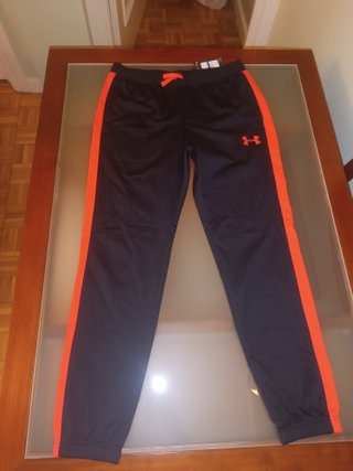 Chándal Under Armour niño Talla XL (YXL)