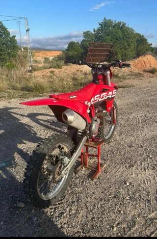 Gas Gas 2023 Enduro/Motocross Roja