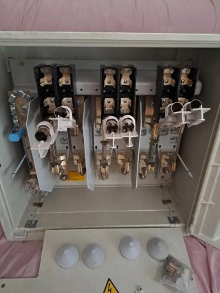 CGP 400A Caja Eléctrica Beige
