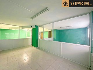 Oficina en alquiler en Los Castros - Castrillón - Eiris en Coruña (A)