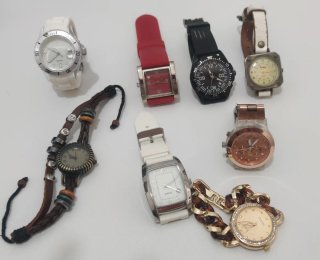 Lote de 7 relojes de moda