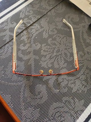 Gafas graduadas montura rosa y roja