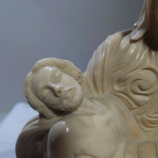 Riproduzione Pietà Michelangelo in Resina