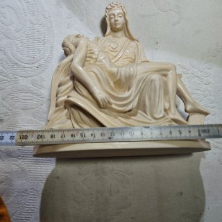 Riproduzione Pietà Michelangelo in Resina