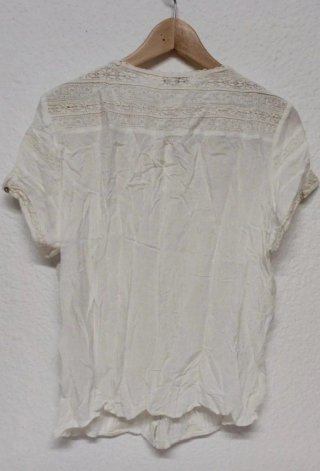 Sensacional Blusa tacto seda y brodery Mulata M/L