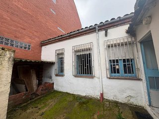 Casa adosada en venta en Trobajo del Camino en San Andrés del Rabanedo