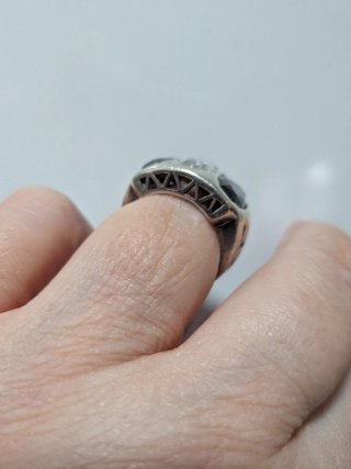 Anillo Plata con Piedras Negras y Blancas