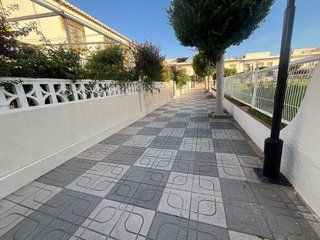 Casa adosada en venta en Salobreña Costa en Salobreña