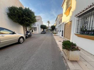 Casa adosada en venta en Salobreña Costa en Salobreña