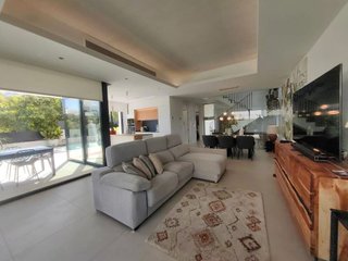 Chalet en venta en Cala de Finestrat en Finestrat