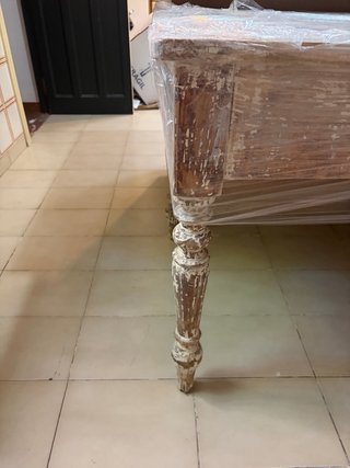 Mesa antigua de madera