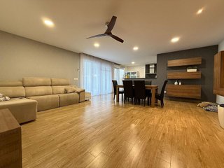 Chalet en venta en Caudete