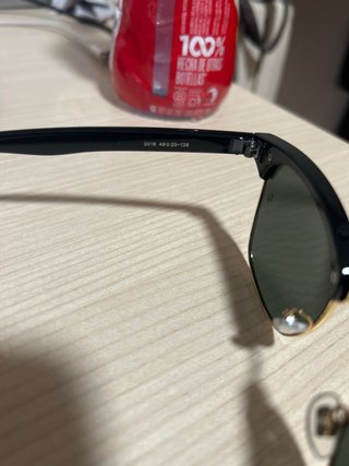 Gafas de Sol Ray-Ban Negras y Doradas