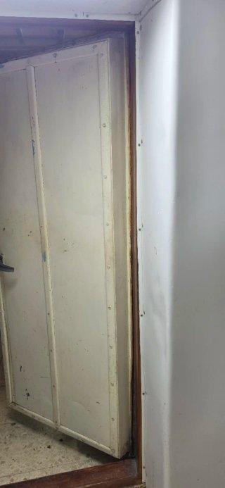 Puerta Cámara Frigorífica Madera
