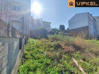 Terreno en venta en Castiñeiriño - Cruceiro de Sar en Santiago de Compostela