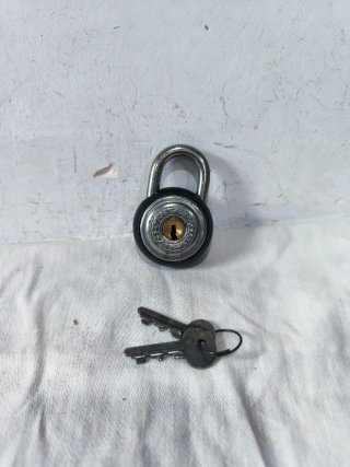 Candado antiguo ABUS Vintage Alemán con 2 llaves