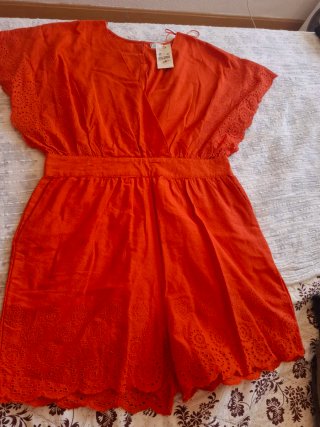 Mono corto L/XL Pinkie rojo anaranjadocon bordados