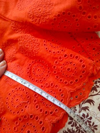 Mono corto L/XL Pinkie rojo anaranjadocon bordados