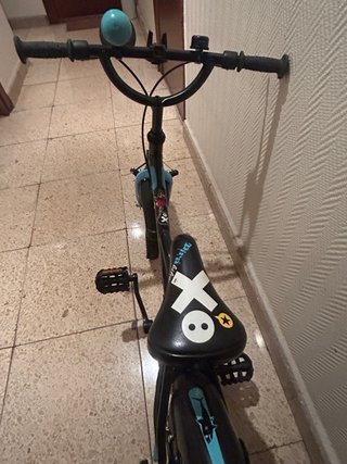 Bicicleta Decathlon niño 16 azul/negra