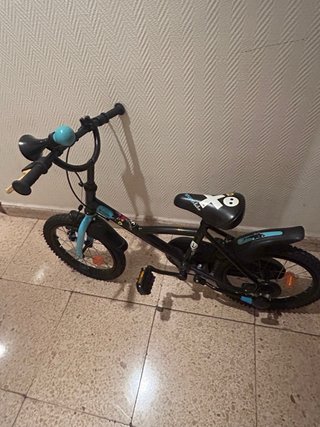 Bicicleta Decathlon niño 16 azul/negra