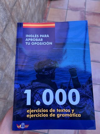 Libro de oposición militar