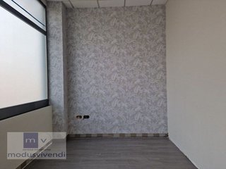 Local comercial en venta en Trobajo del Camino en San Andrés del Rabanedo