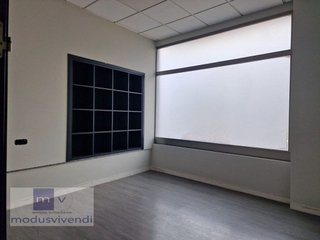 Local comercial en venta en Trobajo del Camino en San Andrés del Rabanedo