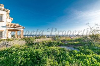Terreno en venta en Almijara - Capistrano - Cueva de Nerja en Nerja